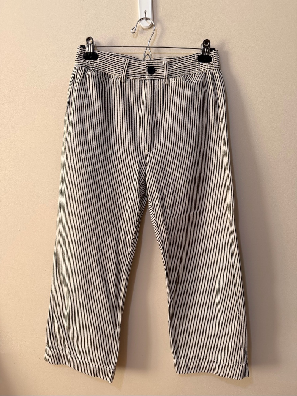 OAK + FORT Black & Cream Striped Pants